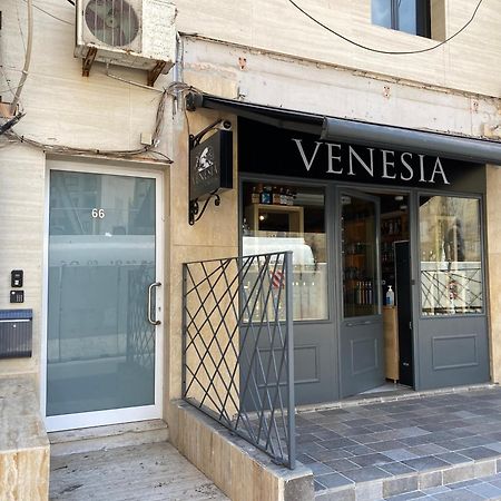 Sliema 2-Bedroom Central Apartments And Penthouse With Jacuzzi Екстер'єр фото
