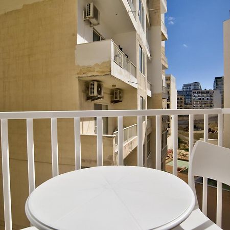 Sliema 2-Bedroom Central Apartments And Penthouse With Jacuzzi Екстер'єр фото